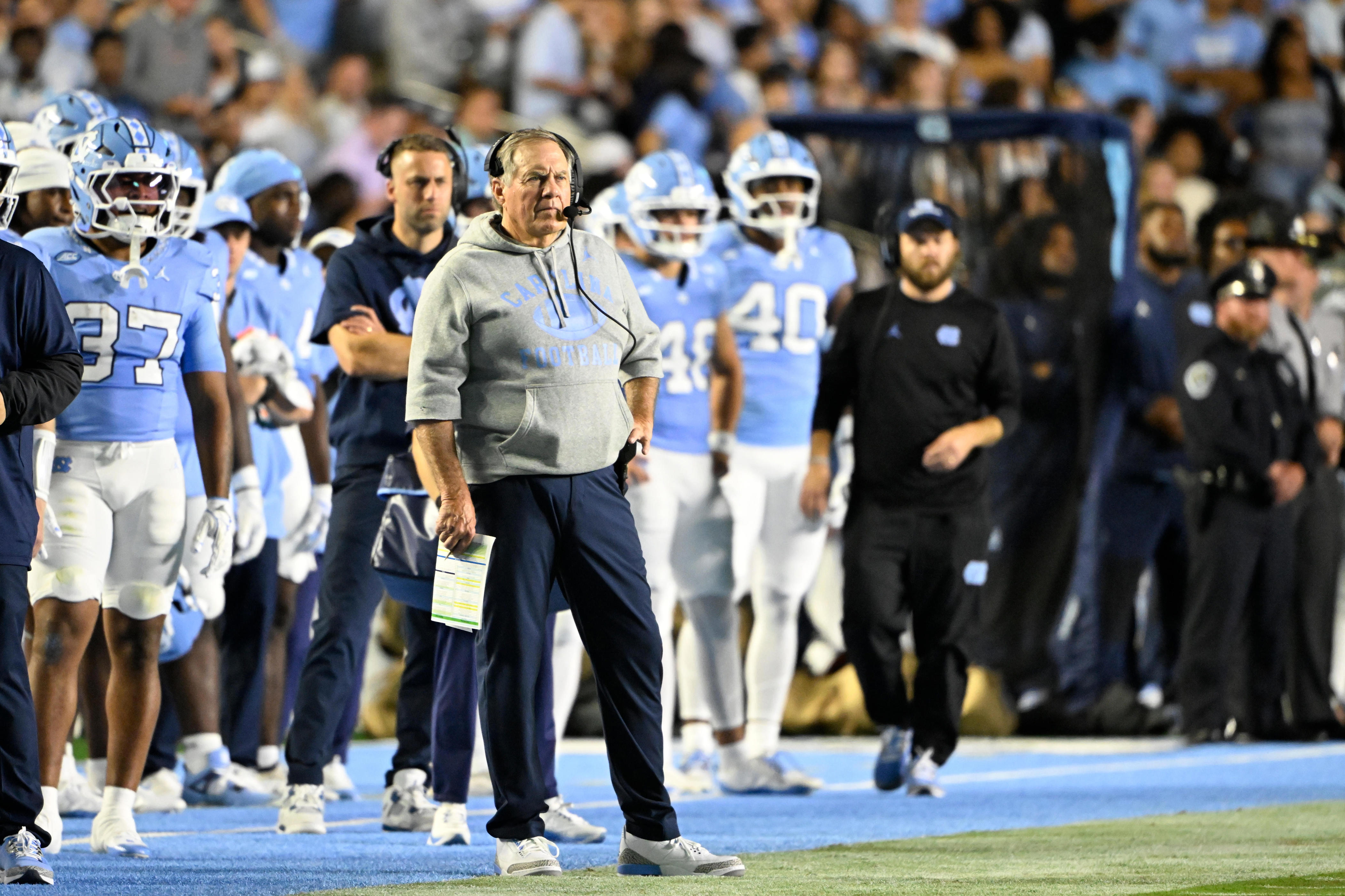 unc-s-declining-week-2-spread-shows-bill-belichick-trust-waning