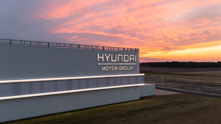 U.S. raids Hyundai-LG Georgia battery plant over illegal employment