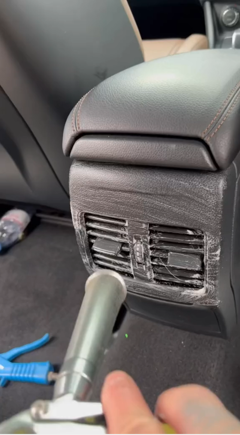 The cleaning process behind a neglected car's transformation