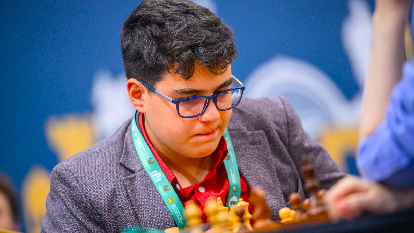 Image for Yagiz Kaan Erdogmus, Gukesh’s 14-year-old opponent today, once beat Magnus Carlsen in 41 seconds in blitz game