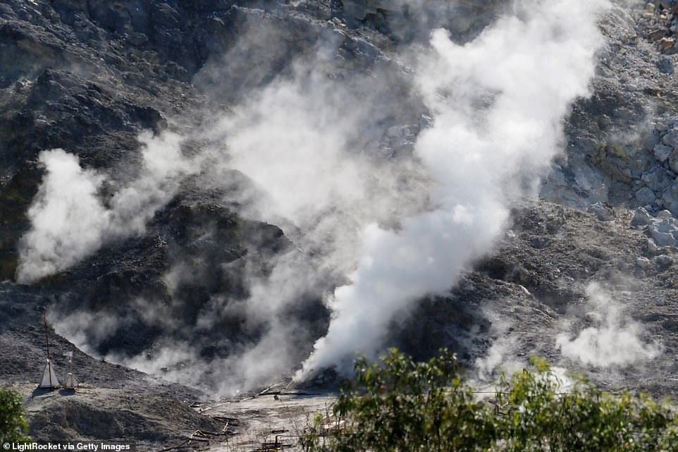 Scientists warn Italy's Campi Flegrei supervolcano is 'waking up'