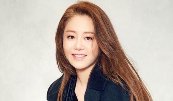 5 Rekomendasi Drakor Go Hyun Jung, Aktris Pendamping Jang Dong Yoon