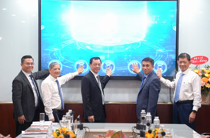 Bệnh viện Chợ Rẫy triển khai thành công bệnh án điện tử