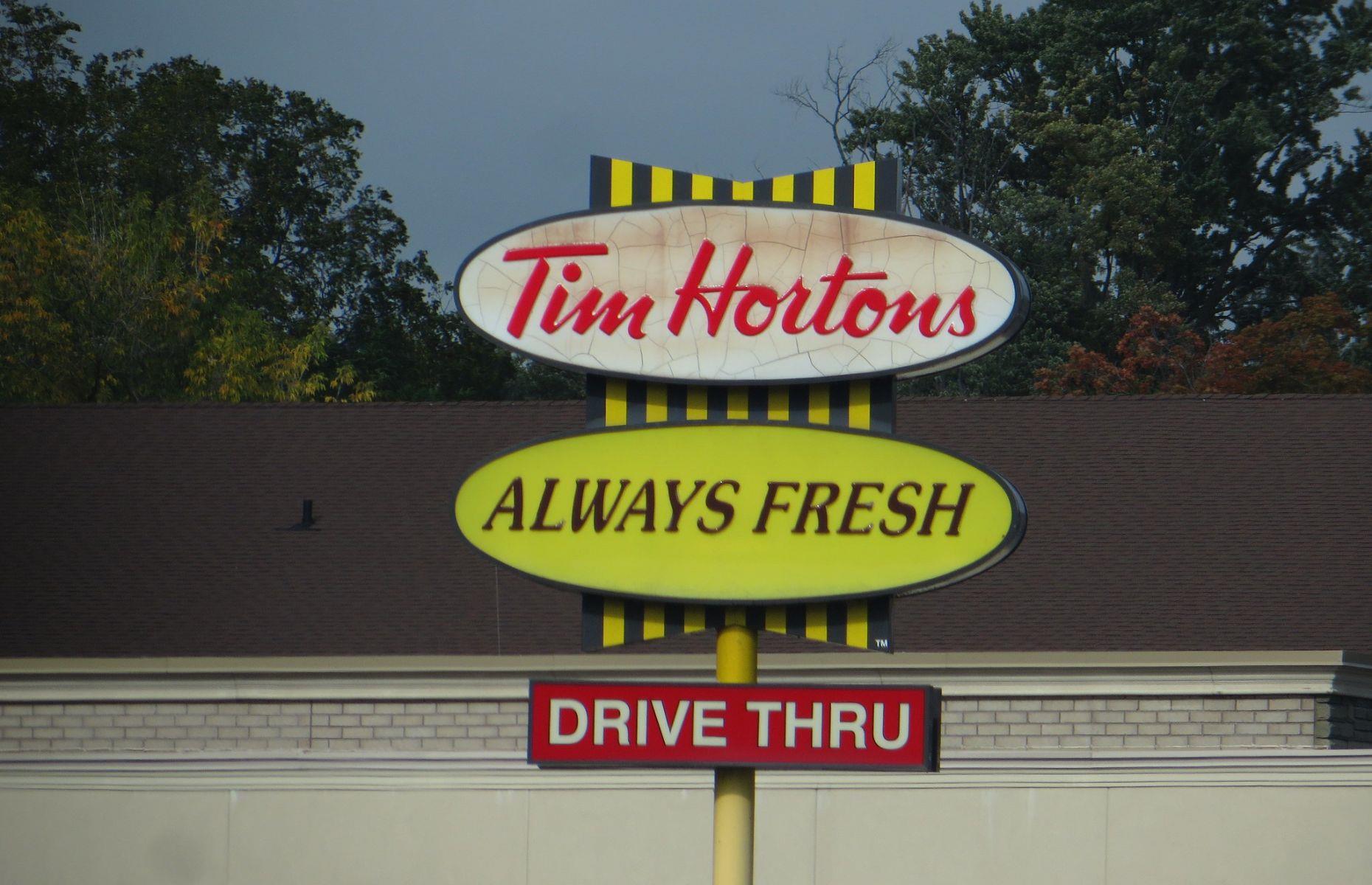 Fast food logos that time forgot