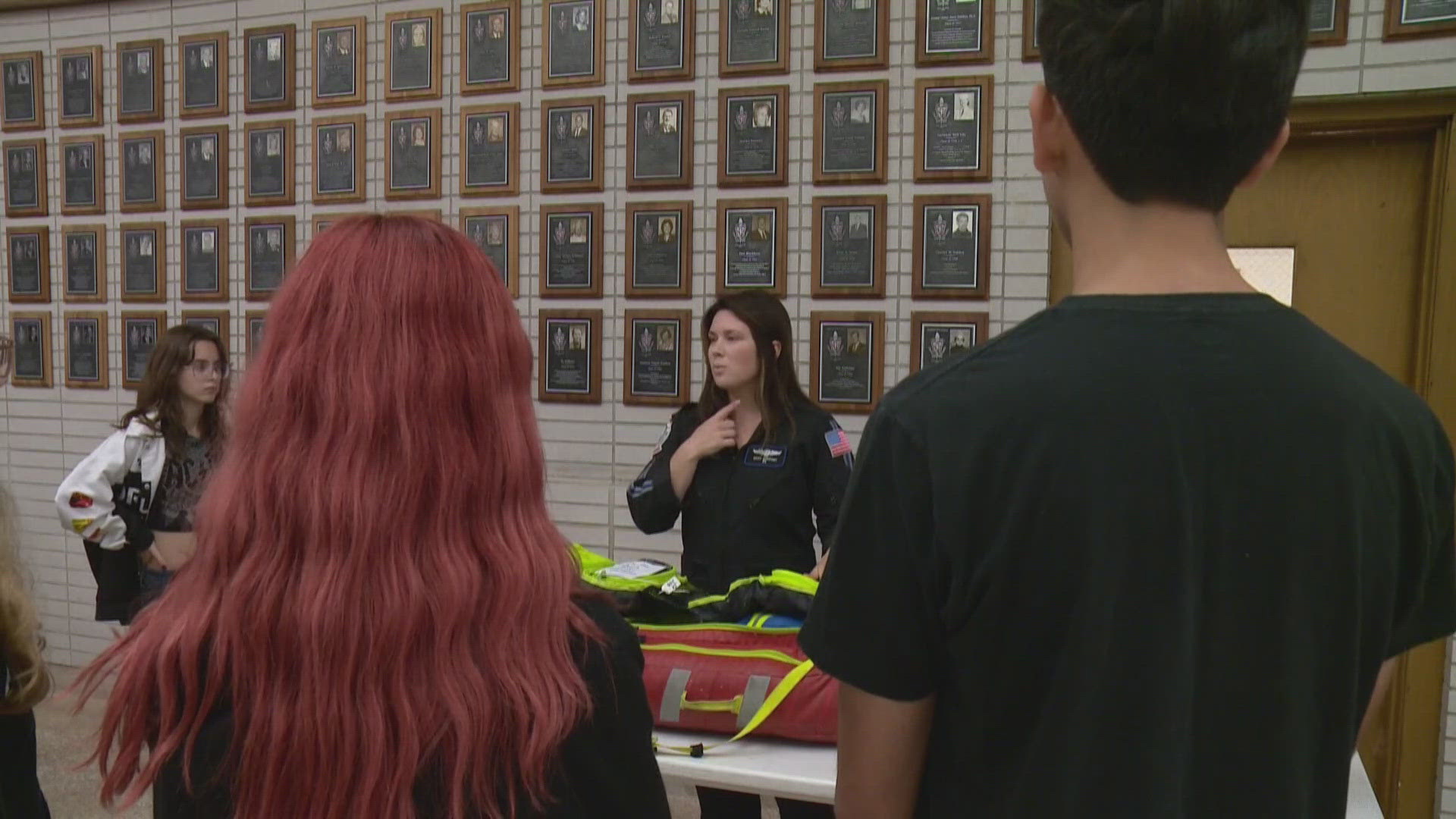 Louisville high school students receive pediatric EMT training