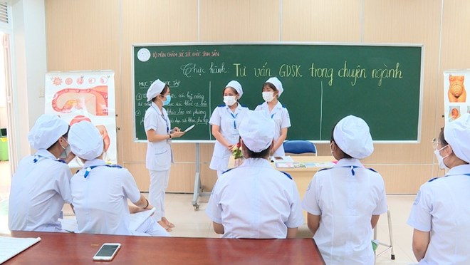 Sinh viên y tế đặc thù hưởng trọn chính sách miễn học phí từ năm học 2025-2026