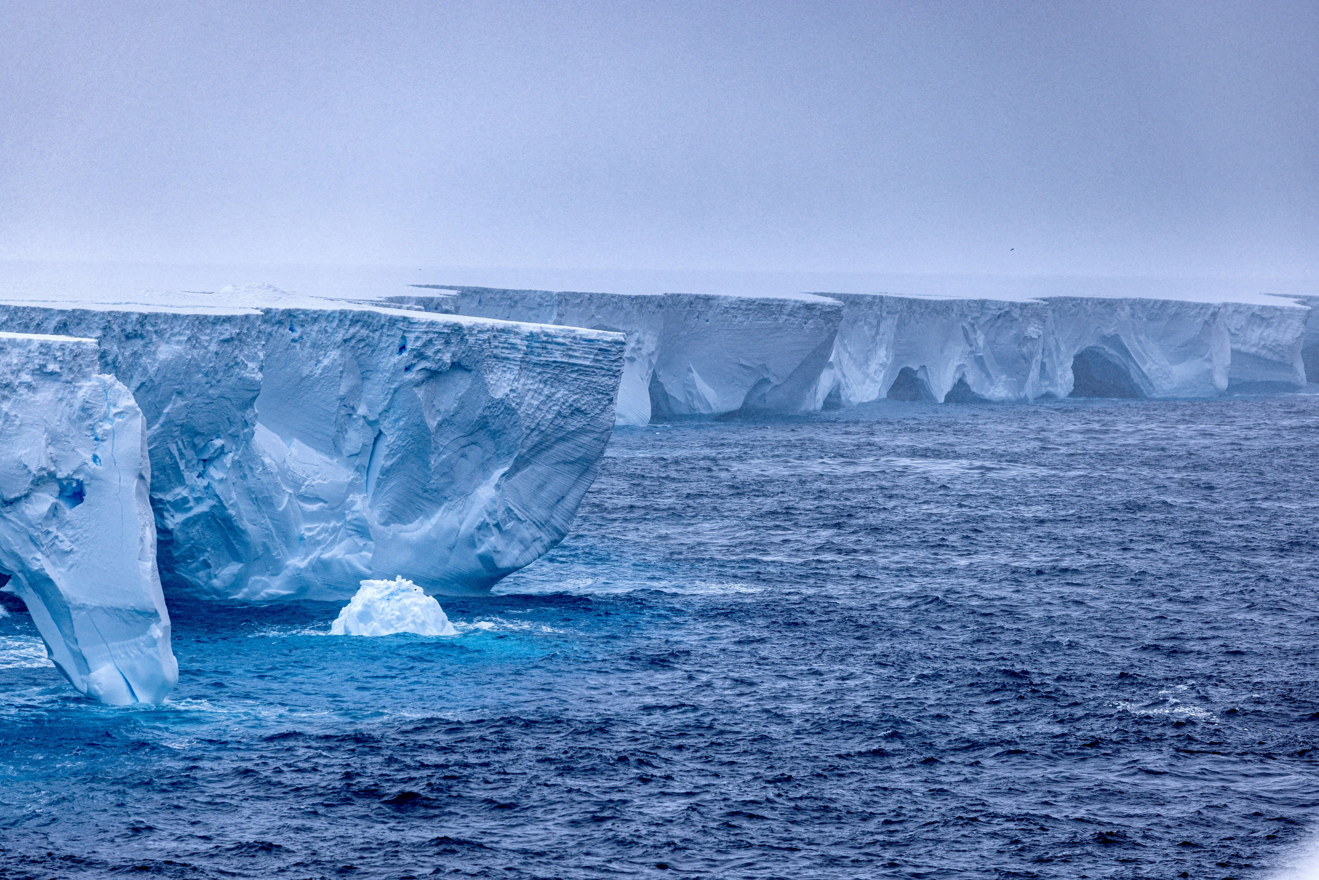 1-trillion-ton iceberg A23a vanishes completely