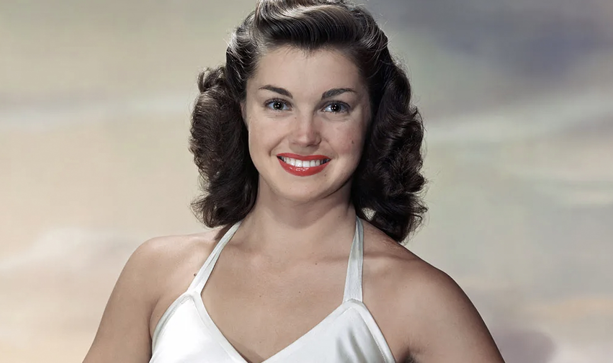 Hollywood's Dark Mermaid