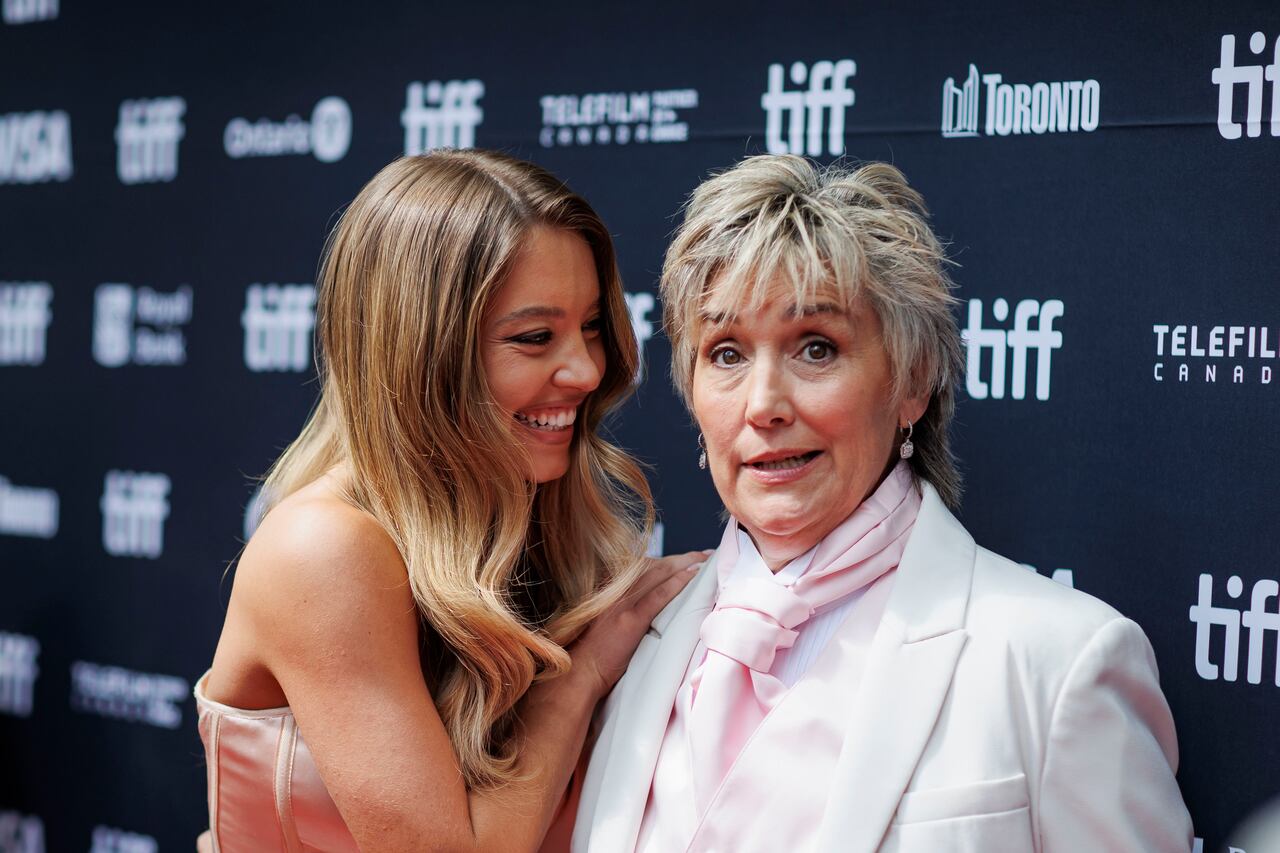 Sydney Sweeney can box? | Watch