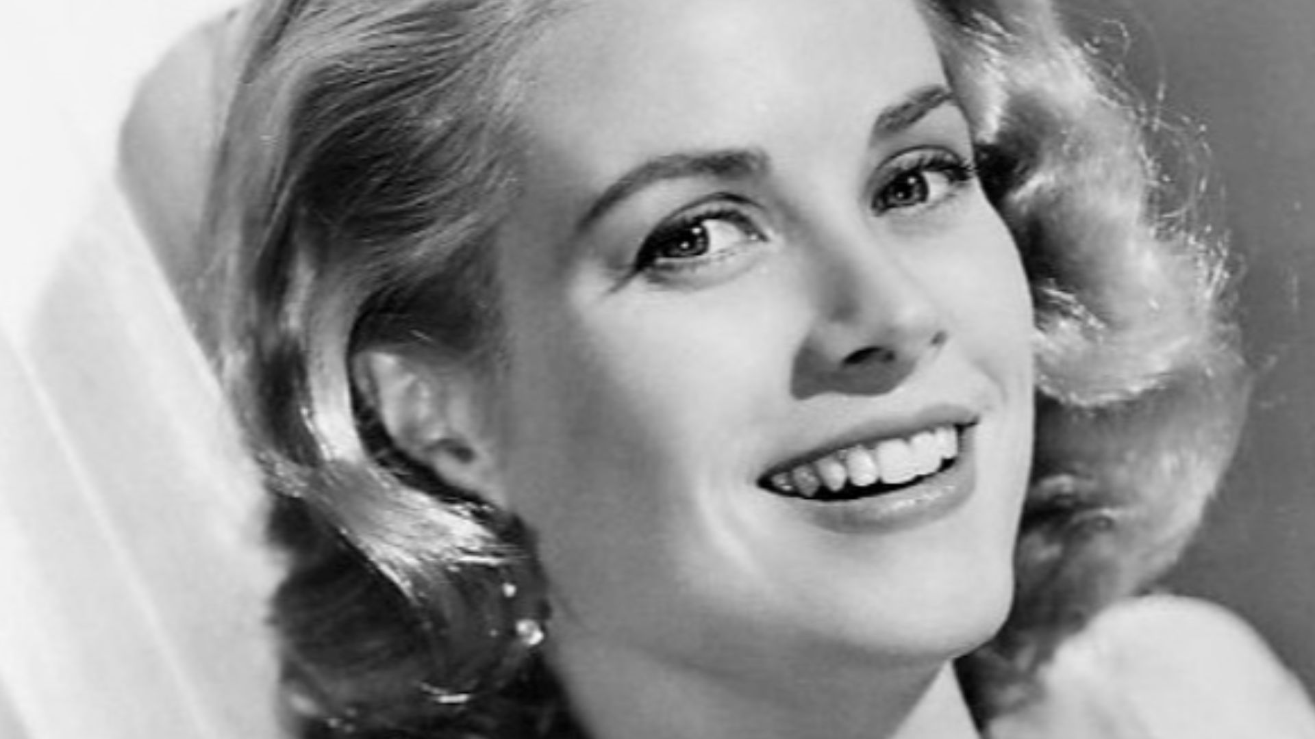 10 Of The Most Scandalous Royals In History & 10 Everyone Respected