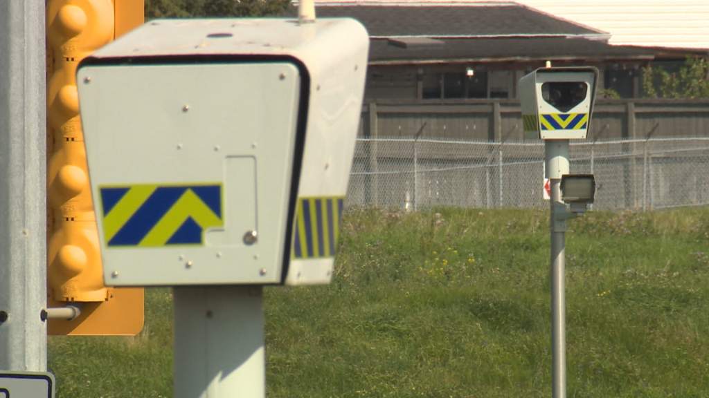 Traffic enforcement cameras to be installed at 2 Calgary intersections