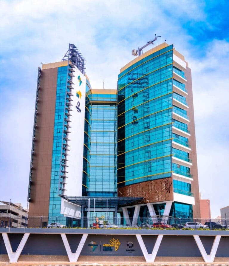 Pendapatan Kotor Afreximbank Meningkat Menjadi 1,6 Miliar Dolar AS pada Separuh Pertama Tahun 2025