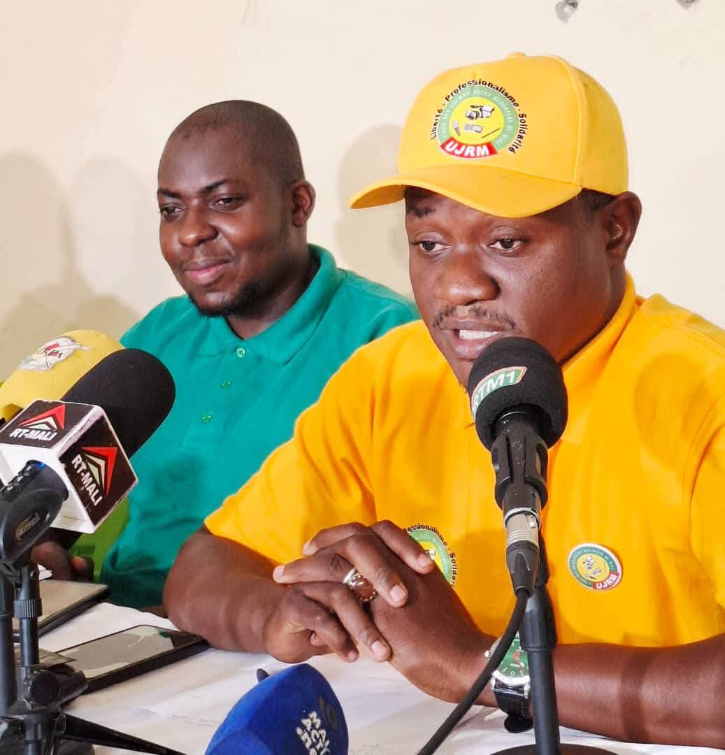 Journalisme : un métier menacé par la précarité