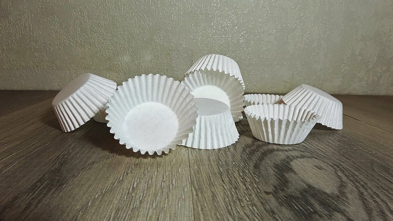 Creative decor with baking molds