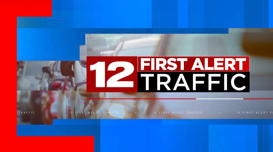 Lanes back open on I-65 SB at Cobbs Ford Road after crash