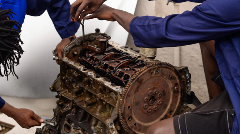 Remanufactured Vs Rebuilt Engines: What's The Difference, And Is One ...
