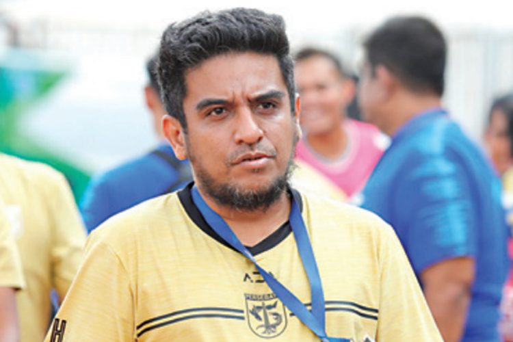 Yahya Alkatiri Kembali ke Persebaya, Cetak Gol dan Dapat Pujian Ernando Ari: Motivator Terbaik!