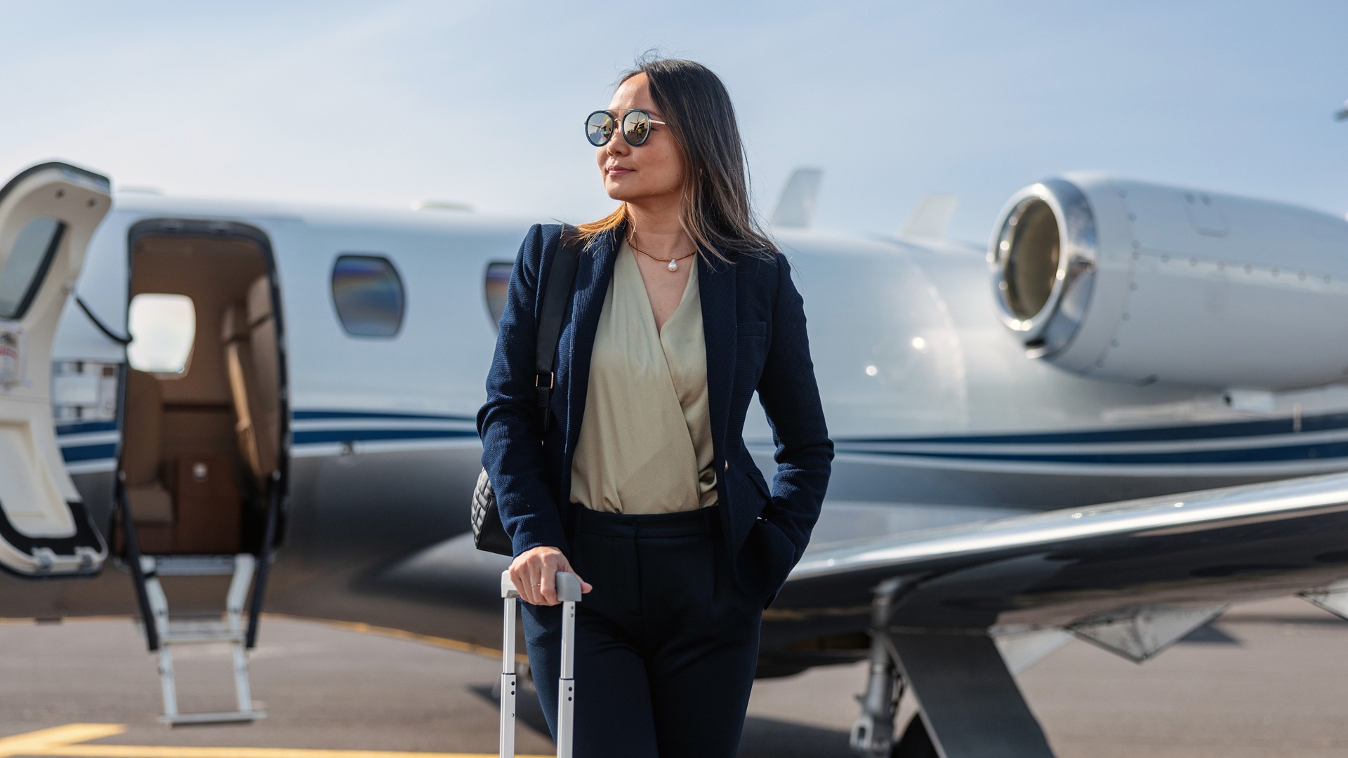 How Much Wealth Does Countess Sonja Bring To The Big Apple?  : Financial Reports Net Worth 2026: Career Earnings & Assets