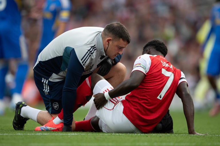 Saka was forced off against Leeds (Picture: Getty Images)