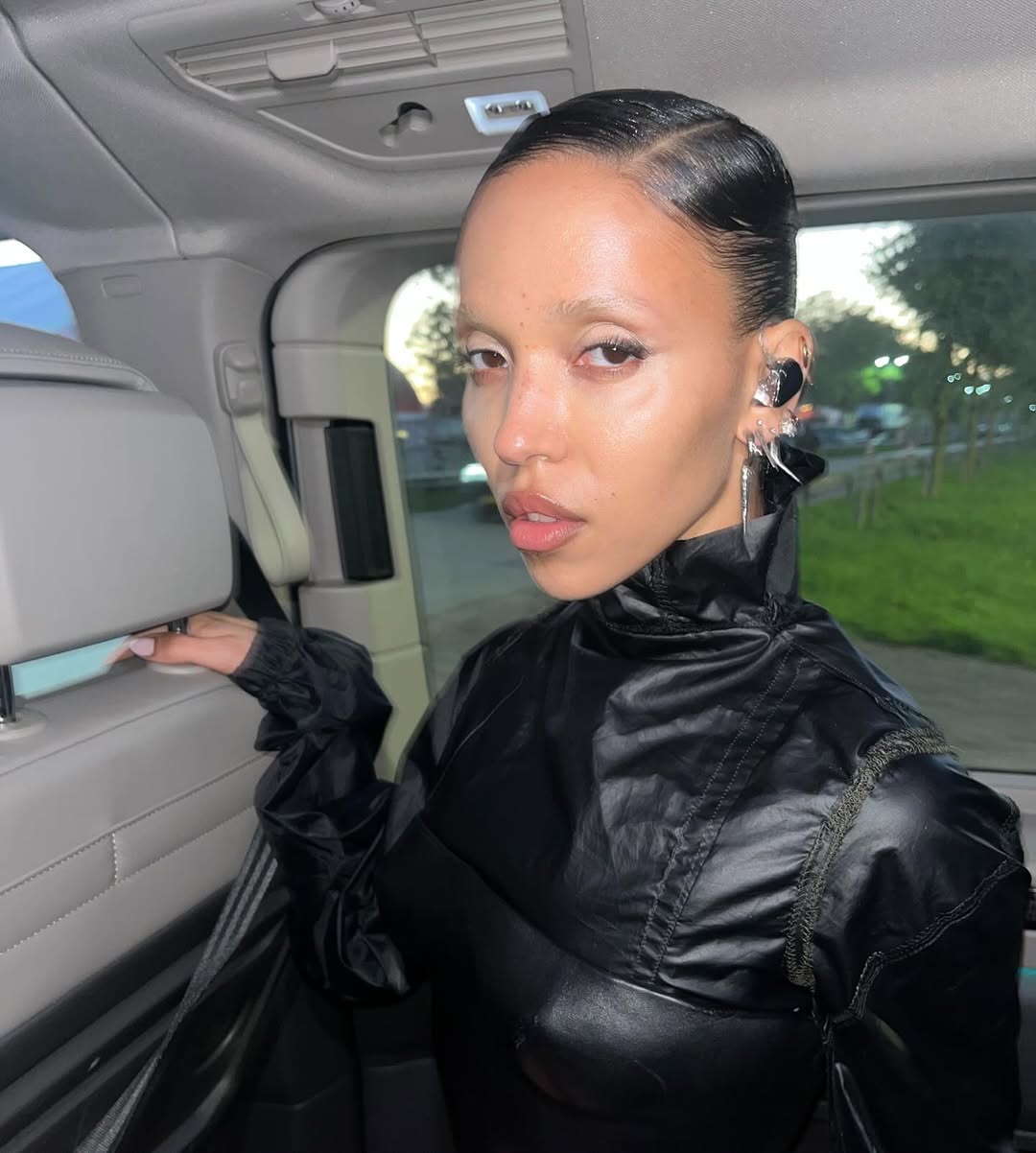 ICYMI: FKA Twigs’s Flapper Pixie Cut, And More