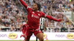 Rio Berusaha Jadi Pahlawan, Liverpool Kalahkan Newcastle 3-2 di St. James’ Park
