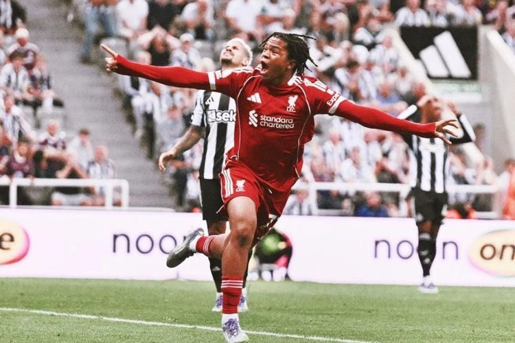 Rio Cetak Sejarah! Gol Termuda Liverpool Bawa Kemenangan Atas Newcastle