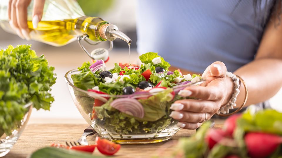 Mediterranean Diet and Exercise Prevent Type 2 Diabetes, Study Shows