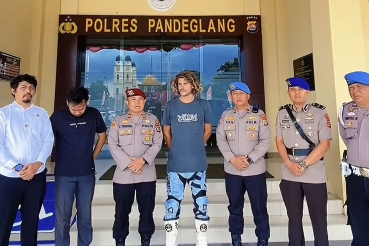 Video WNA Kehilangan Kamera Viral, Polres Pandeglang Bantah Ada Perlakuan Khusus