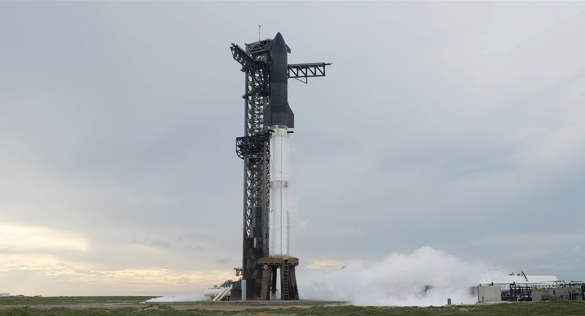 spacex-launches-starship-s-11th-test-flight-out-of-texas