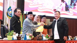DPRD Kepri Persetujui APBD 2025, Golkar Khawatirkan Penurunan Pendapatan Daerah