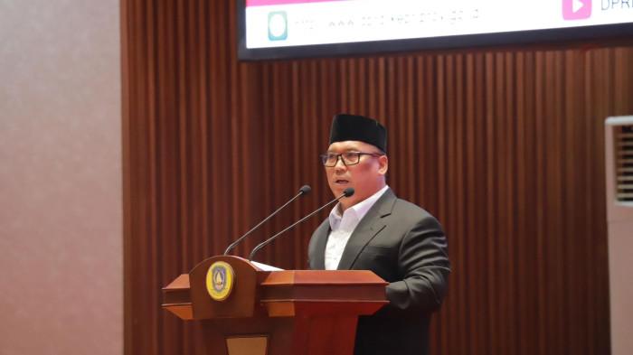 Wagub Ikut Rapat Paripurna Pandangan Umum Fraksi DPRD Kepri