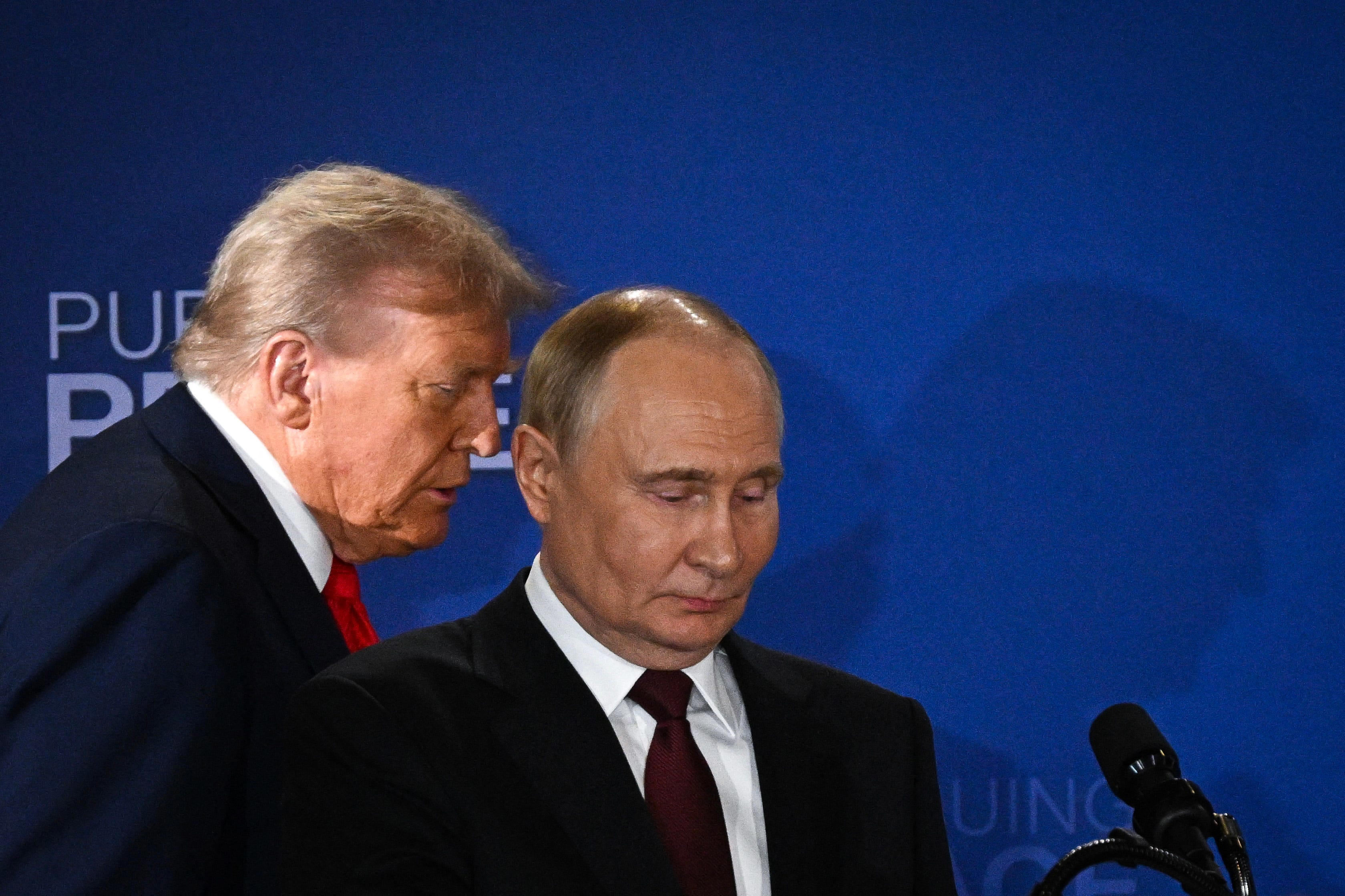 Путин и Трамп договорились о перемирии на День Победы