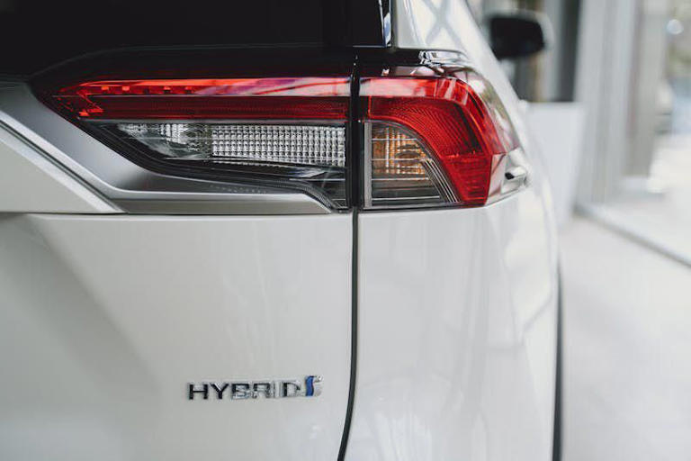 mobil hybrid