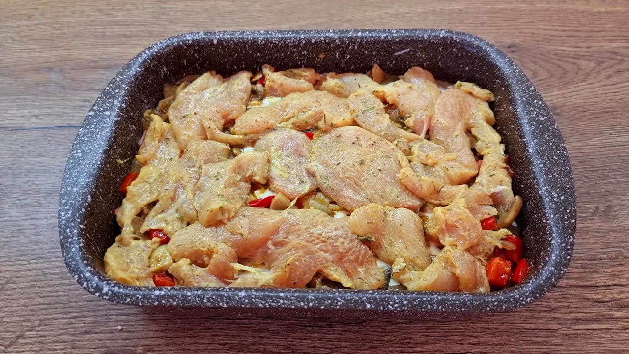 Ofen Hähnchenbrust Rezept mit Gemüse, das in Ihrem Mund schmilzt