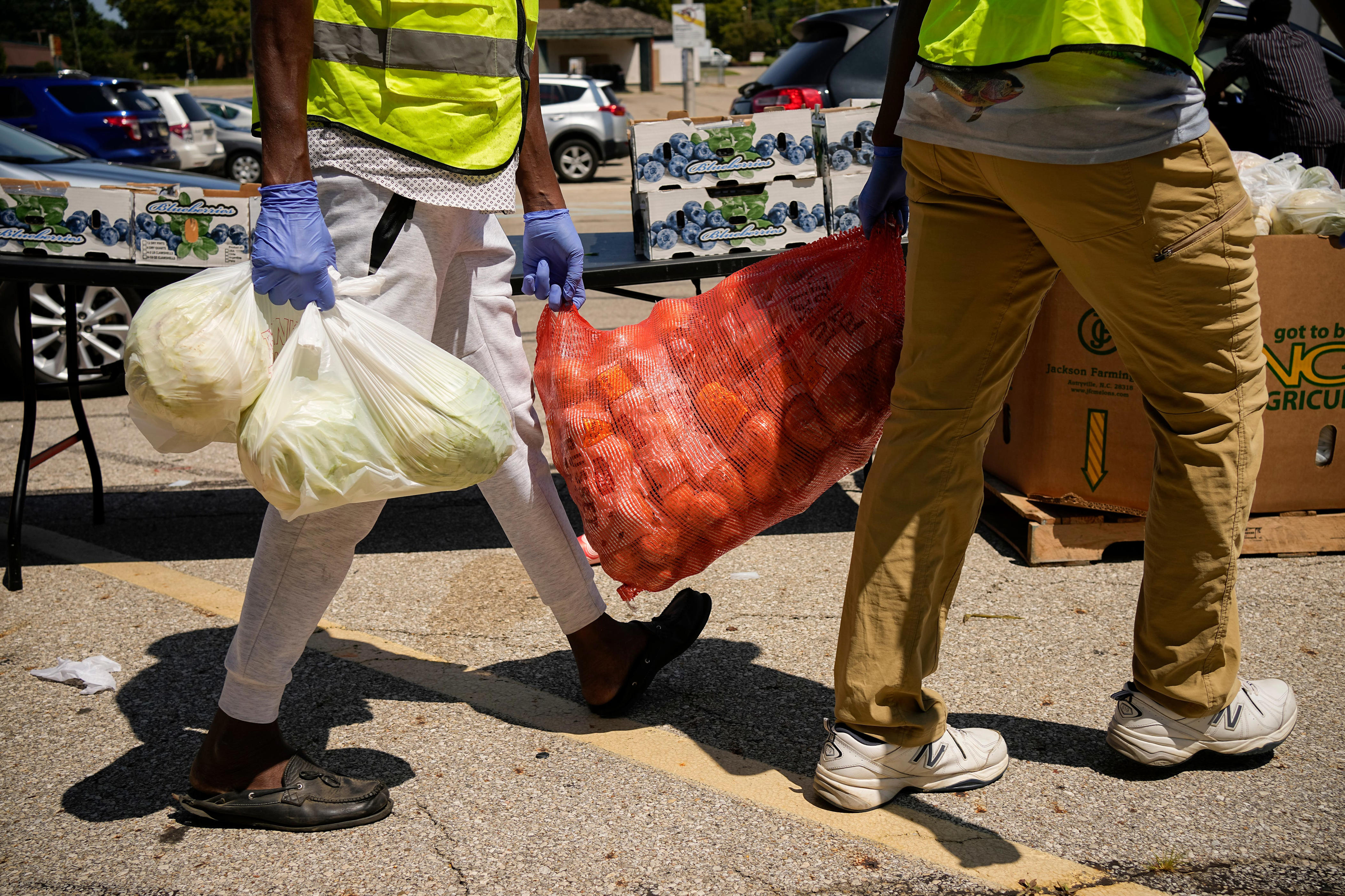 Columbus City Council gives $25k to food bank, calls on community to ...