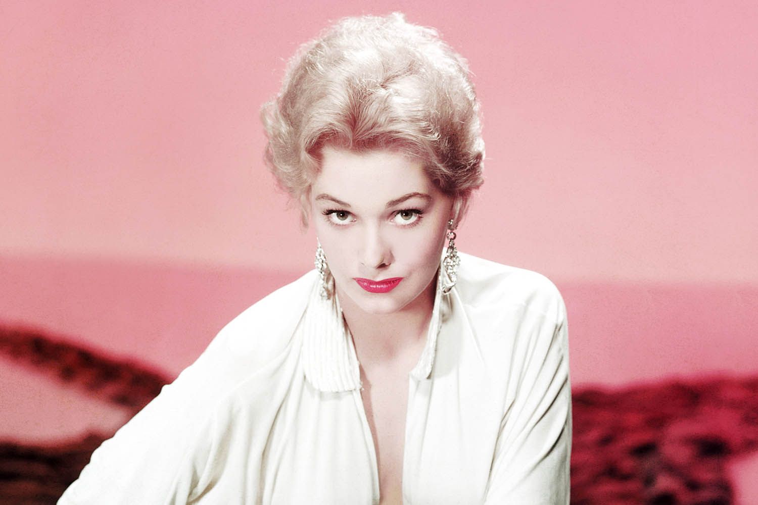 Why “Vertigo” Star Kim Novak Has No Regrets About Leaving Hollywood