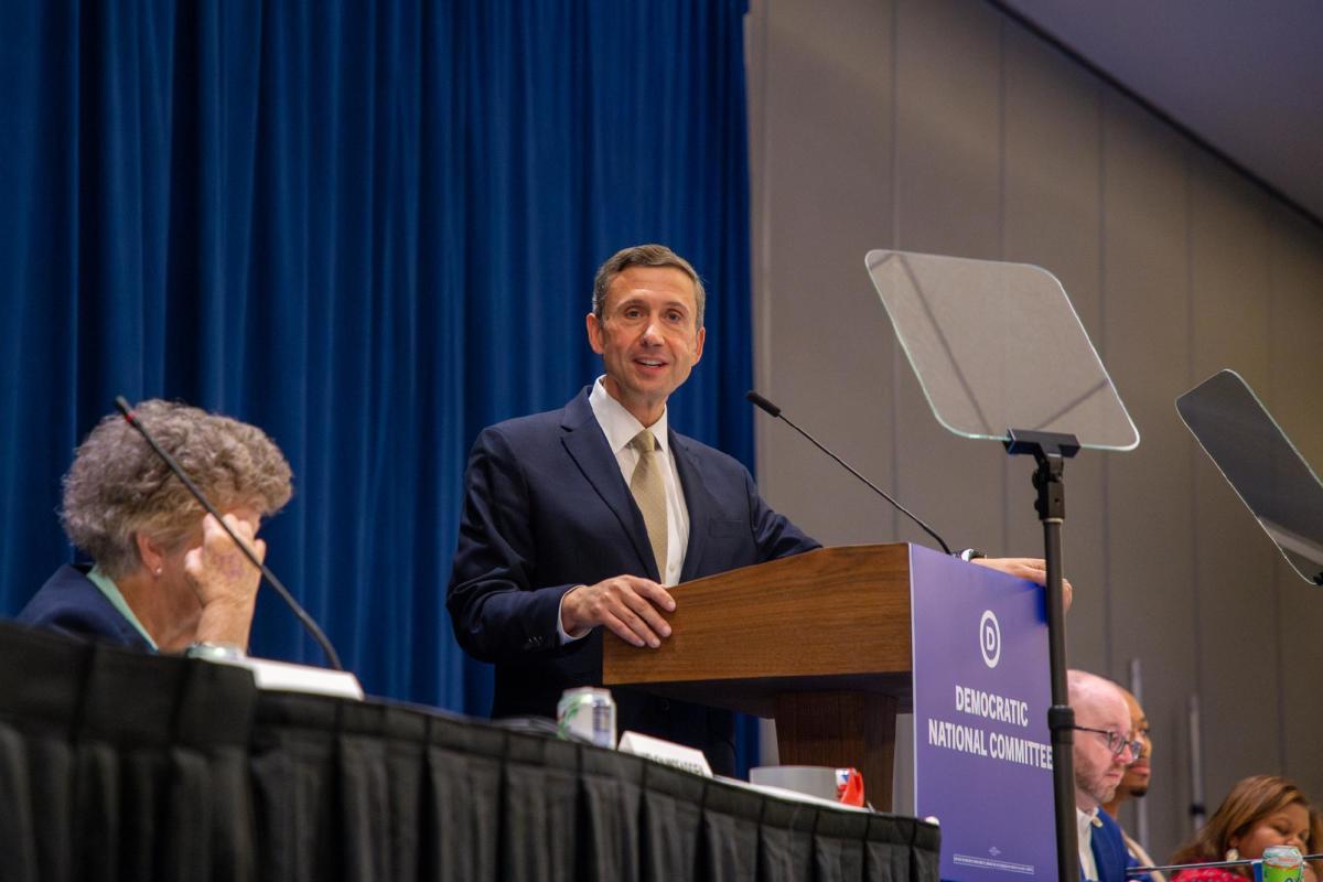 Minnesota's political leaders headline DNC meeting in Minneapolis