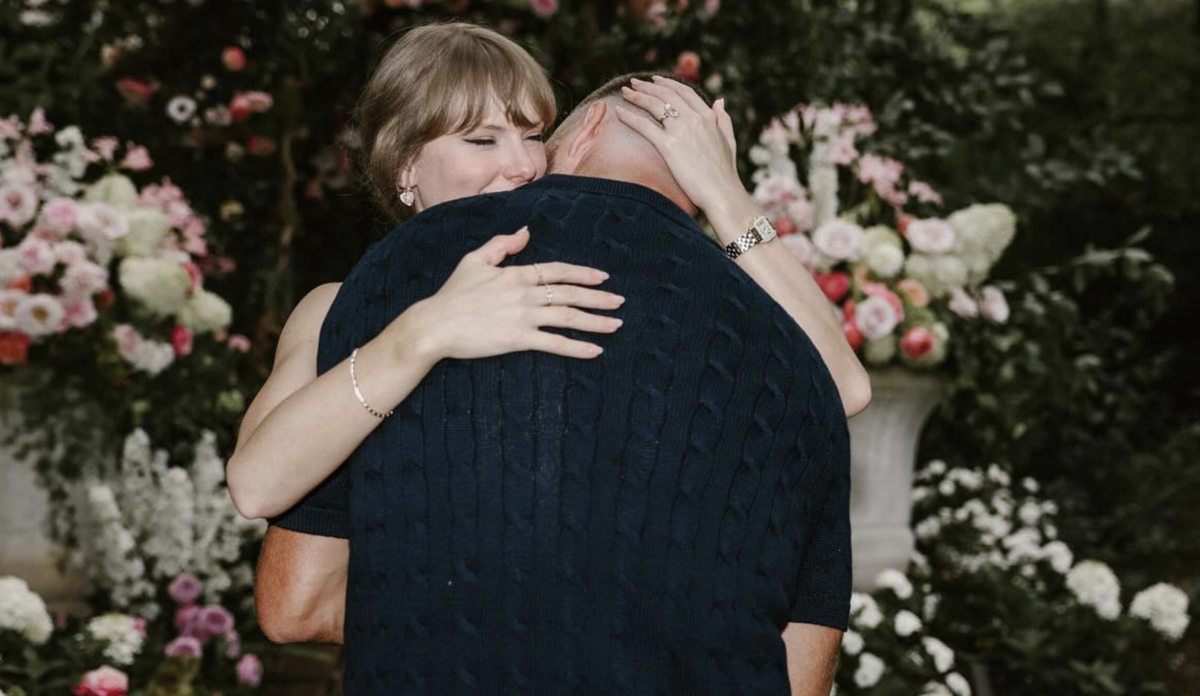 Here's How Much Taylor Swift's Engagement Ring From Travis Kelce Probably Costs