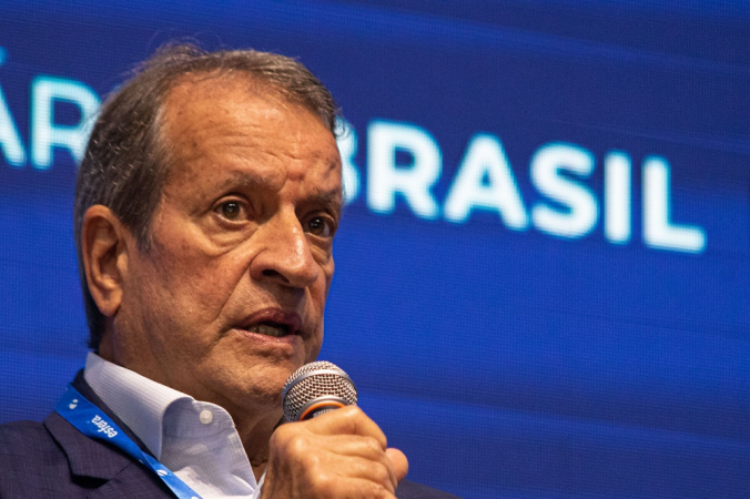 Valdemar diz que Bolsonaro só deve escolher candidato em 2026 após julgamento no STF