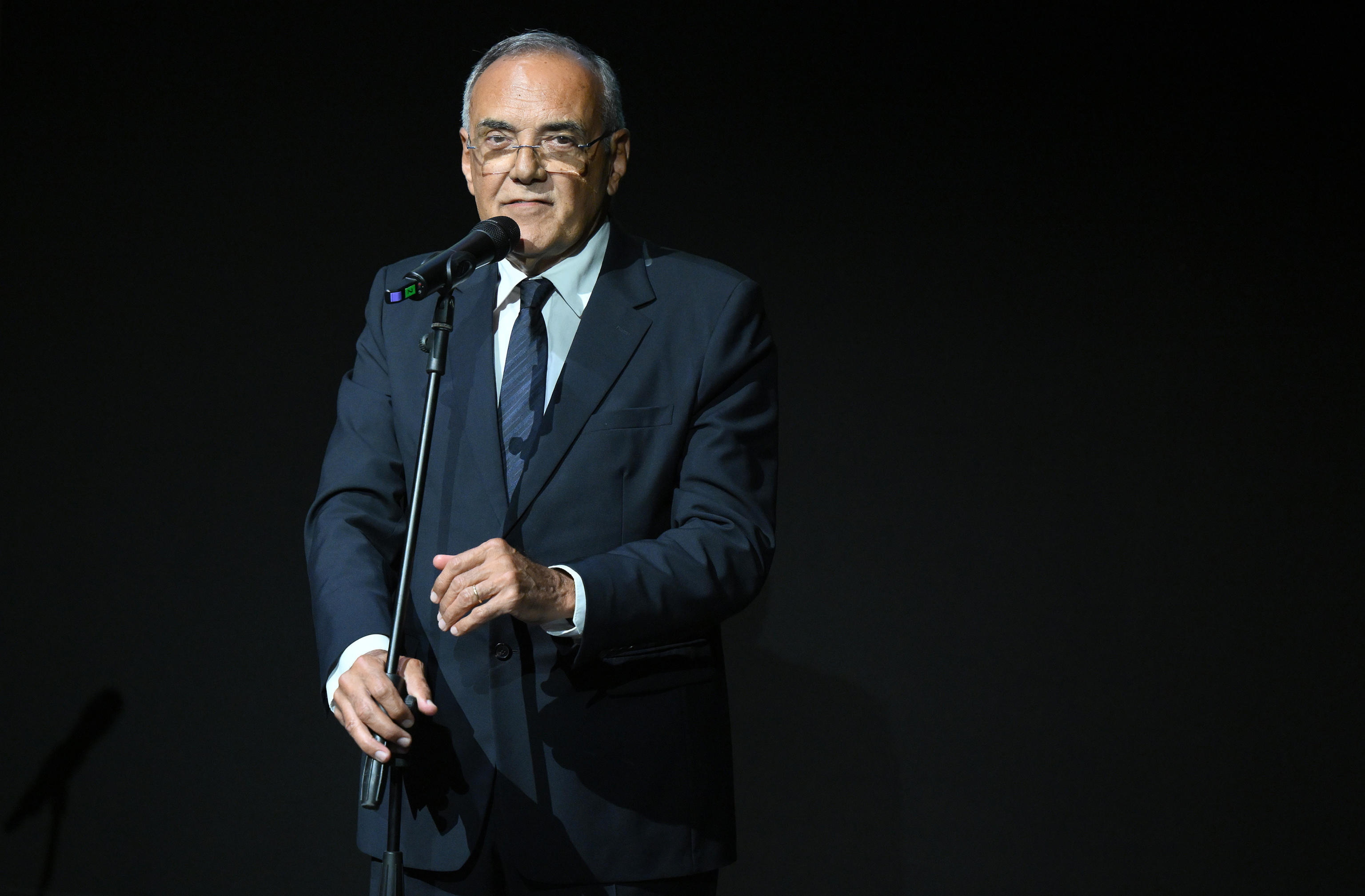 Barbera says no to requests to exclude artists