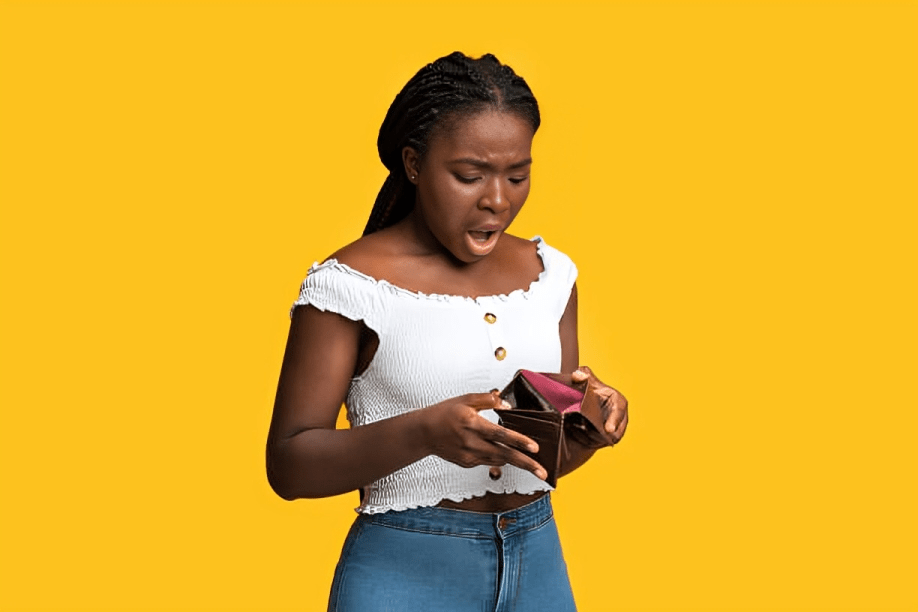 5 Pilihan Gaya Hidup yang Secara diam-diam Membuat Pemuda Nigeria Bangkrut