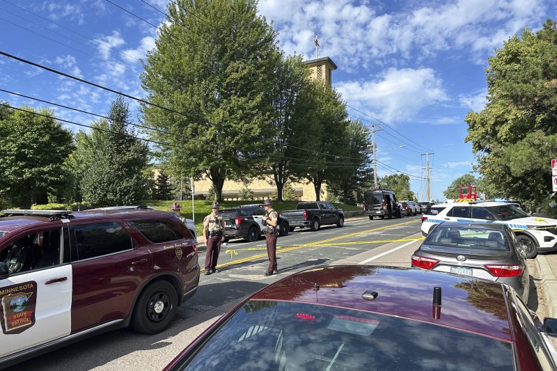 LIVE 2 children dead, more than a dozen injured after gunman opens