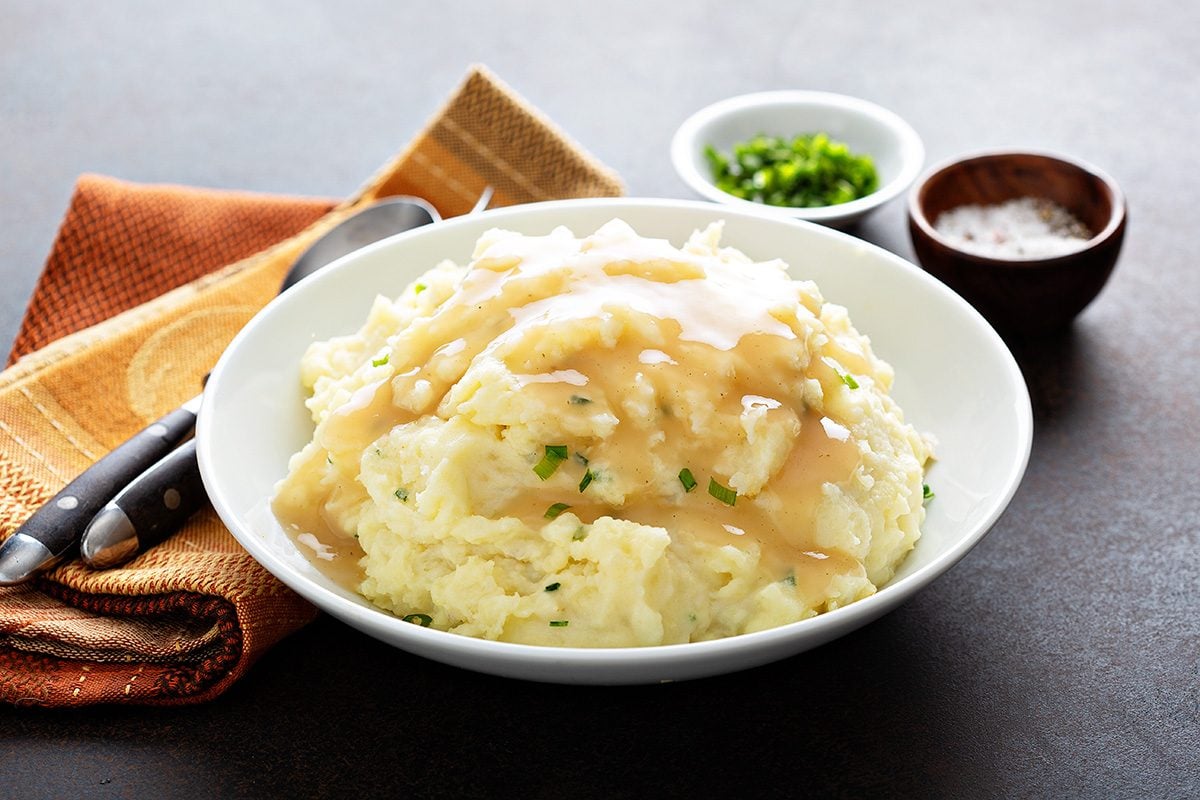 Here’s Why Mashed Potatoes Always Taste Better at Restaurants