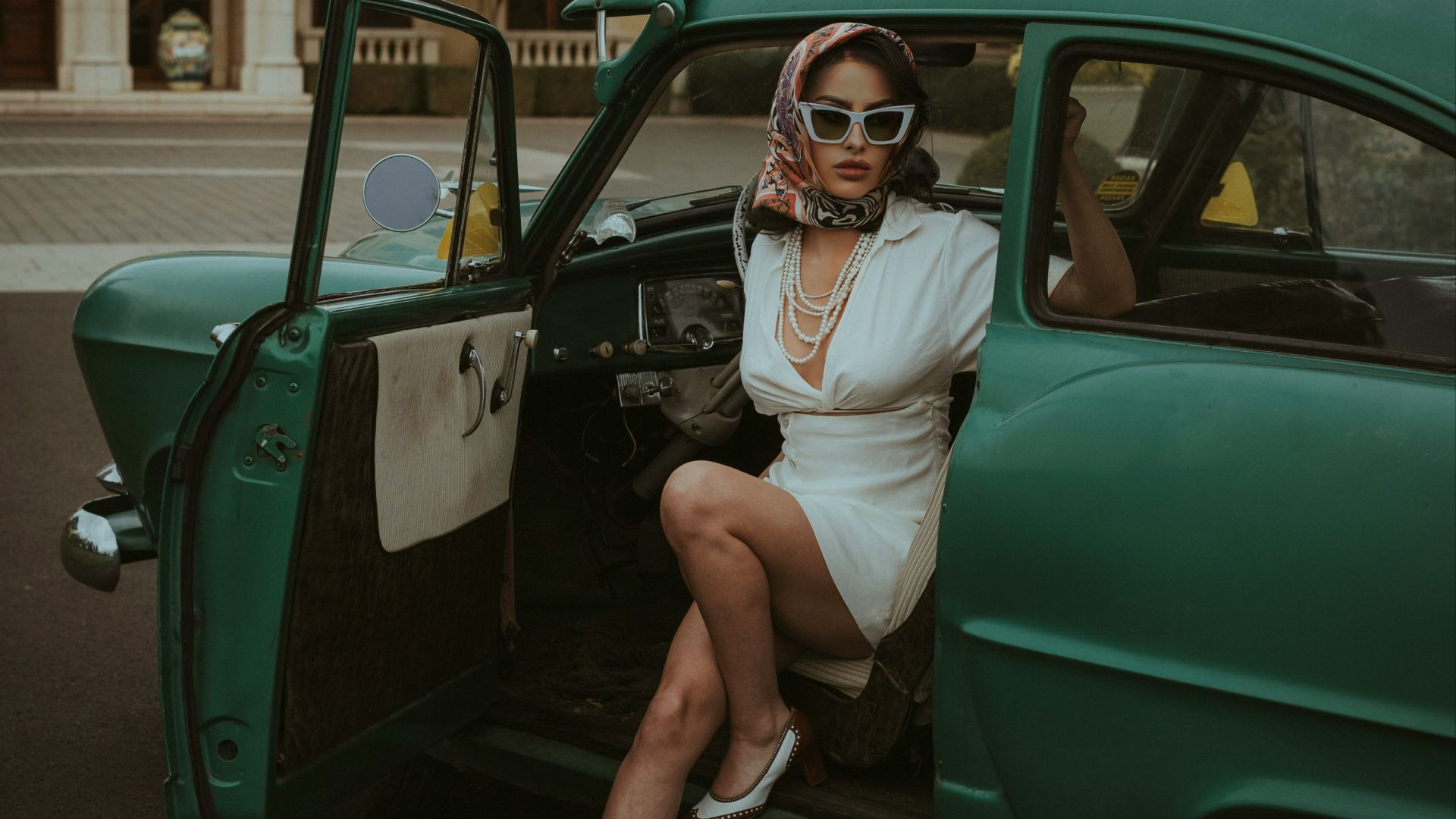 Timeless Effortless 20 Classic Outfit Pairings That Always Work