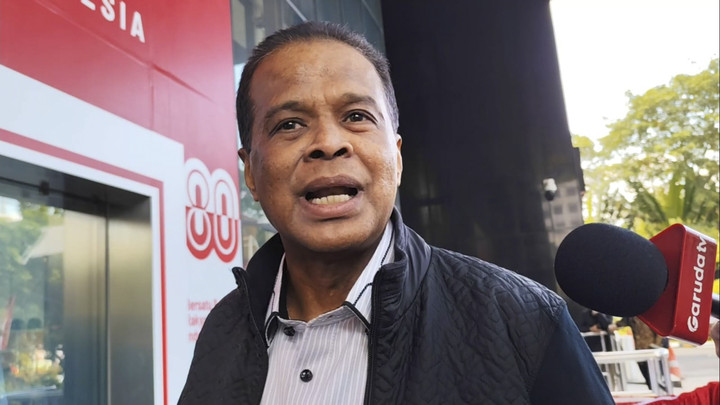 KPK tidak memperpanjang pencegahan ke luar negeri terhadap Fuad Hasan Masyhur.