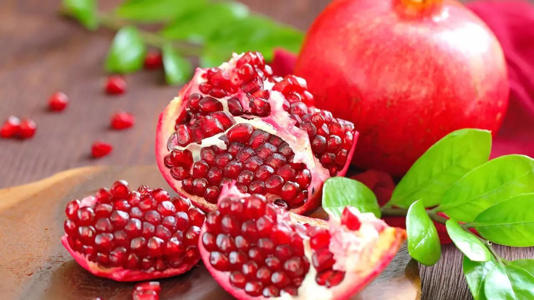 5 types of people who should not eat pomegranates