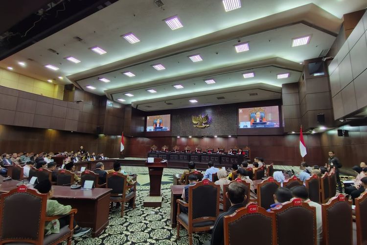 Mahkamah Konstitusi Tolak Gugatan Syarat Pendidikan Capres-cawapres S1