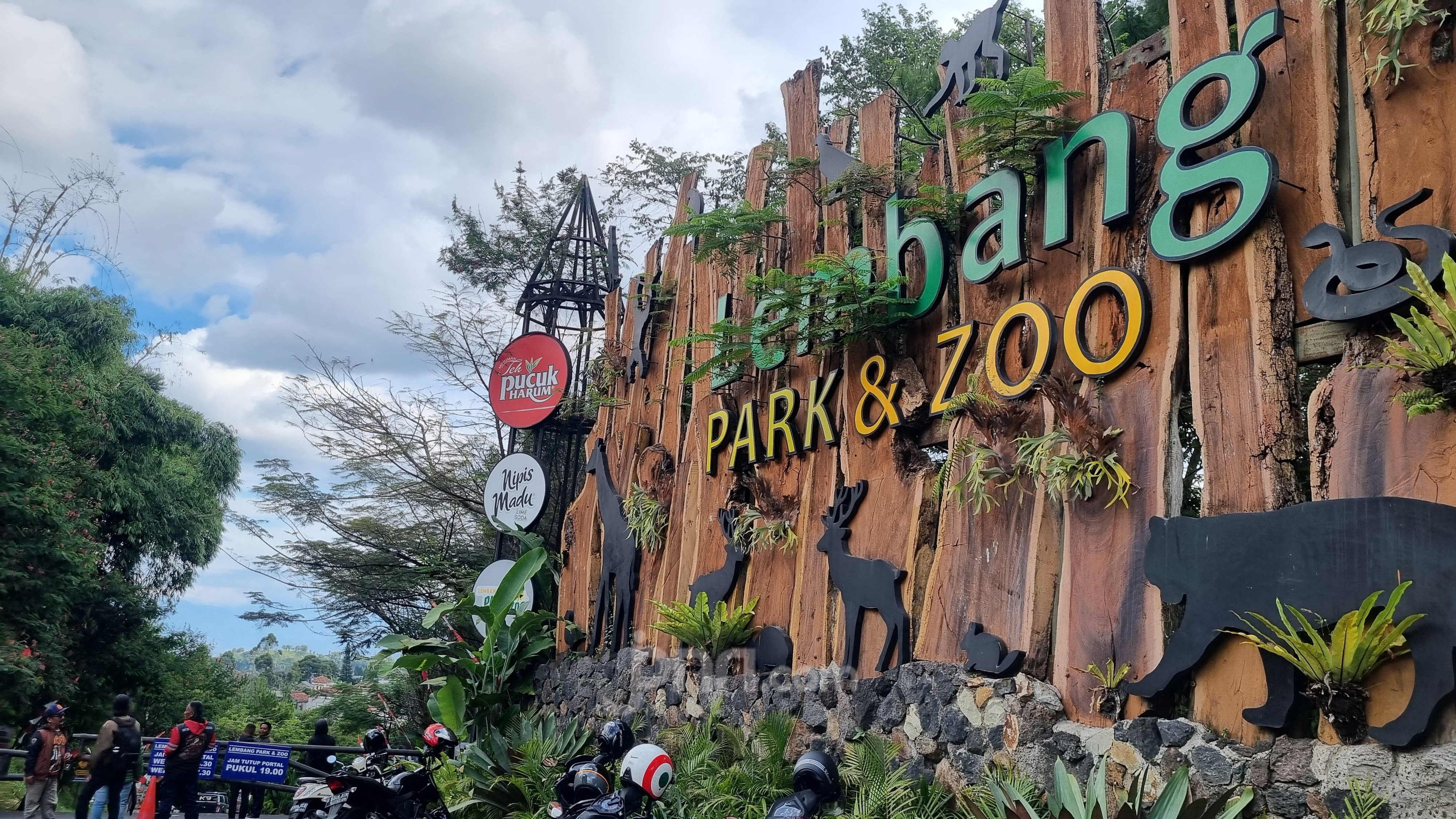 Lembang Park and Zoo