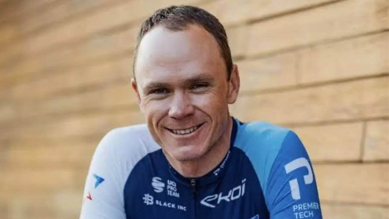 Image for Tour de France champion Chris Froome suffers serious crash and undergoes surgery for broken ribs and back fracture