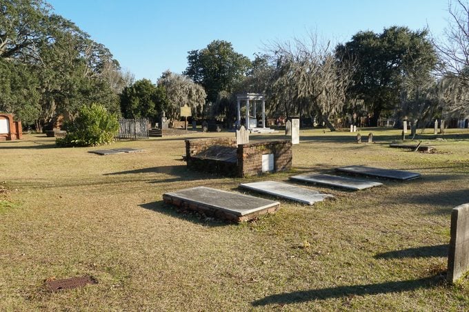 The Oldest Cemeteries In Every State Gettyimages 2021591957